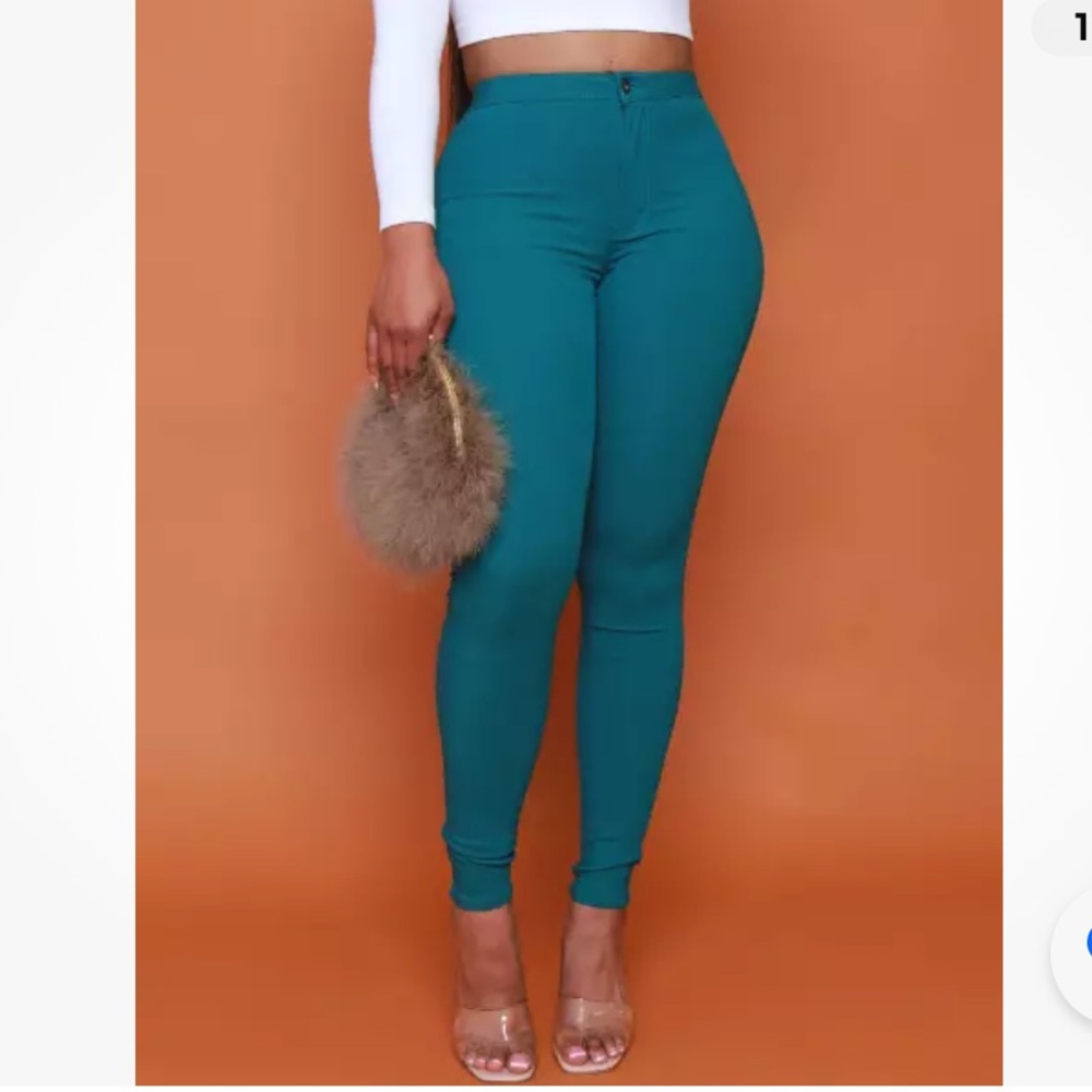 NWT Uniq Jeans Boutique Pants